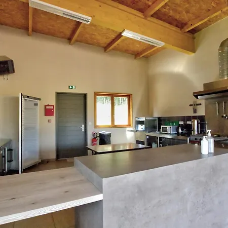 Casa vacanze 35m² Pmr Avec Terrasse, 2 Chambres, Piscine, Activites De Plein Air, Animaux Acceptes - Fr-1-496-243 *